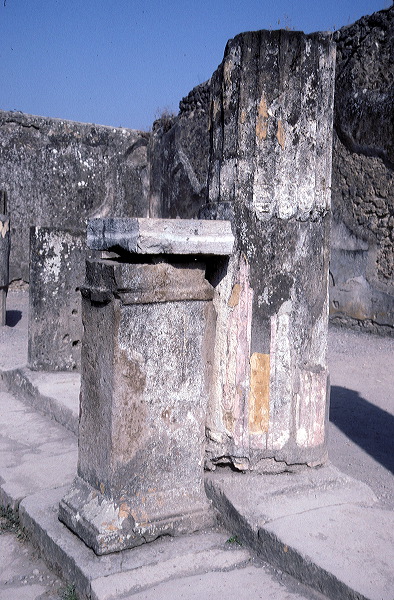 a09.jpg