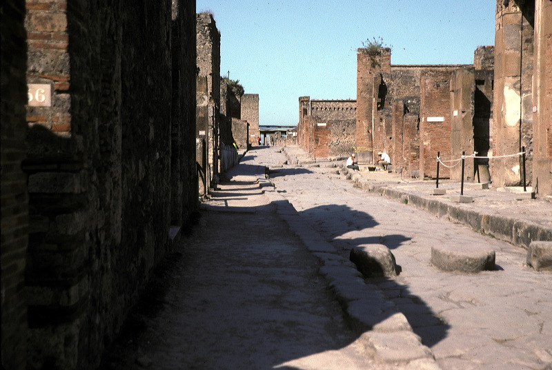 c04.jpg