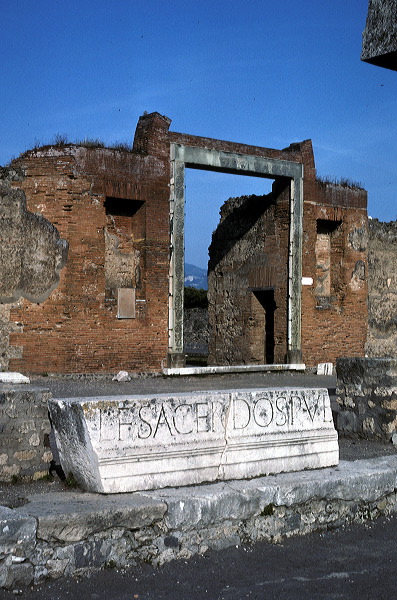 e05.jpg